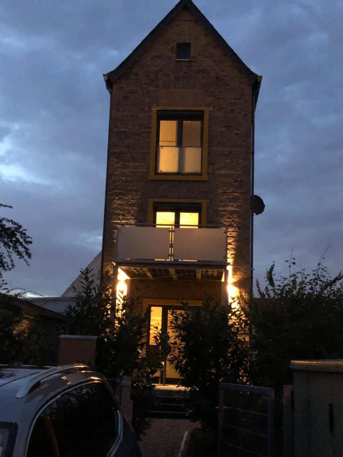 Station1 Villa Westhofen Buitenkant foto